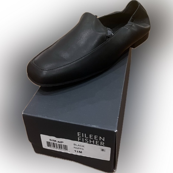 Eileen Fisher Black Nappa leather loafer-size 11 - Picture 2 of 2